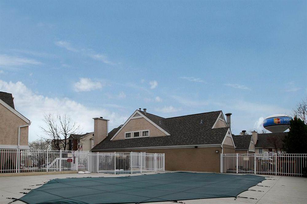 Hawthorn Suites Dayton South Miamisburg Exterior photo