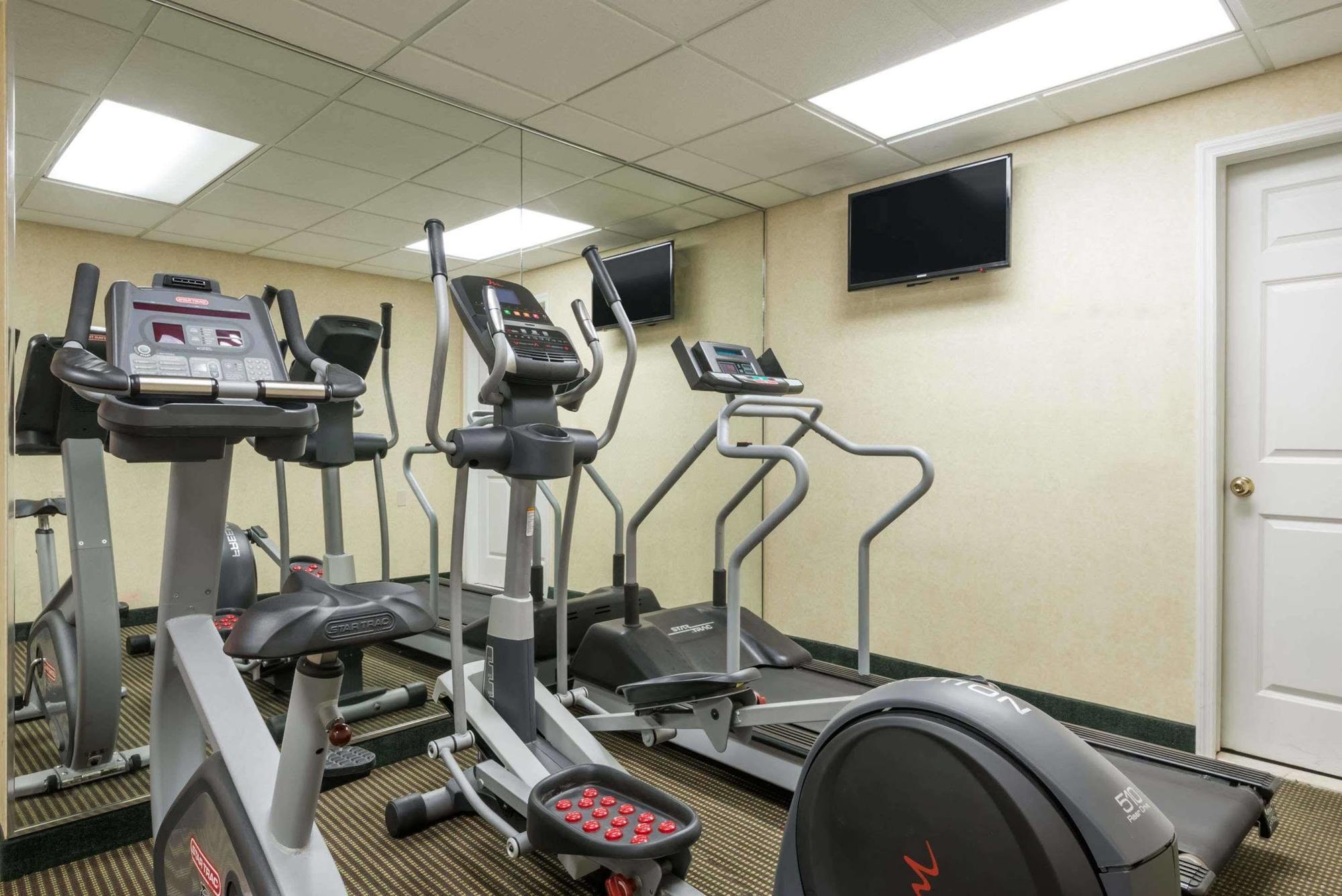 Hawthorn Suites Dayton South Miamisburg Exterior photo